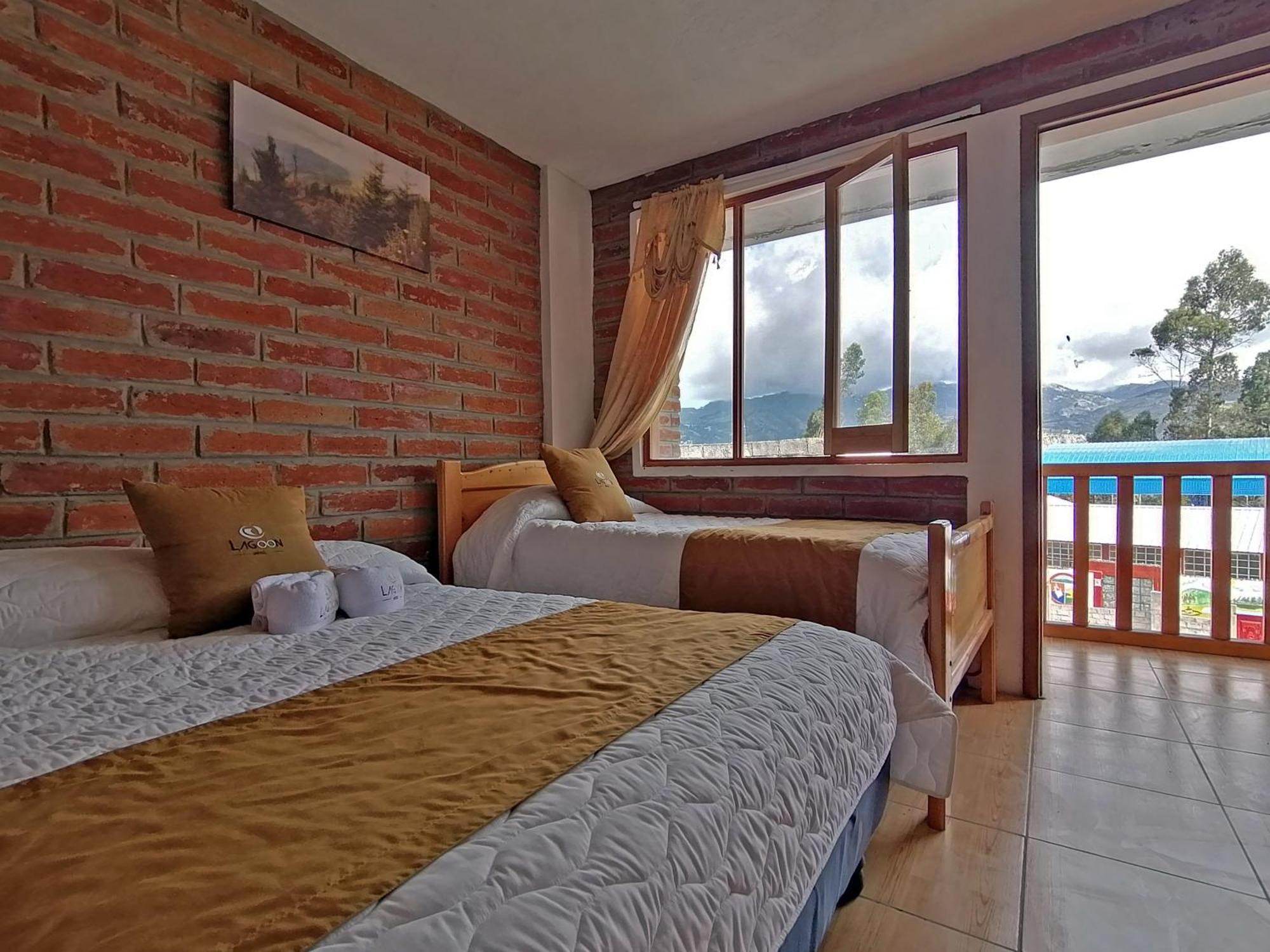 Lagoon Hotel Chugchilán Exteriér fotografie